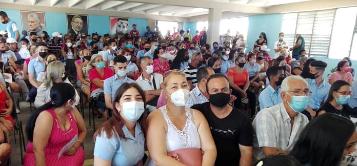Otorgamiento de carreras universitarias a bachilleres de Jobabo