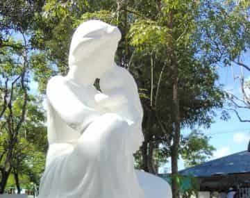 La emoción de reverenciar a mamá